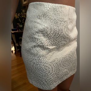 Ivory skirt with gold thread, One Clothing.